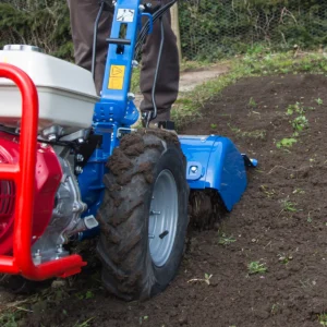 trackmaster-light-self-propelled-rotavator